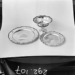 Avondmaalschalen en doopbekken