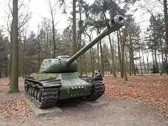 IS-2 in Oorlogsmuseum Overloon, Nederland.