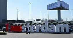 I amsterdam op Schiphol; 29 maart 2013.