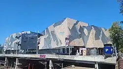 Uitzicht vanuit Flinders Street en Russel Street Junction