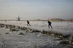 Schaatsen op de Rijperkerkstervaart in 2007