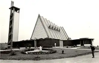 Kathedraal van Sumbe rond 1970