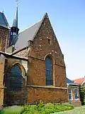Sint-Martinuskerk (Wezemaal), opgetrokken uit ijzerzandsteen