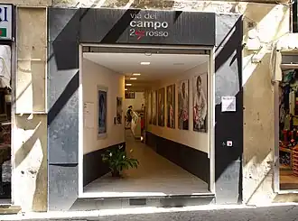 ingang van het museum