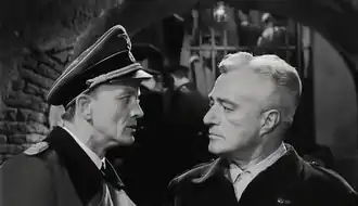 Hannes Messemer als Kolonel Müller en Vittorio De Sica als Emanuele Bardoni