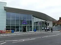 Het stationsgebouw uit 2022.