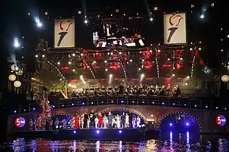 De philharmonie zuidnederland tijdens het 5 mei-concert op de Amstel in Amsterdam (2014)