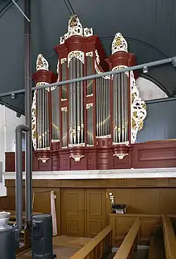 Interieur met orgel (2005)