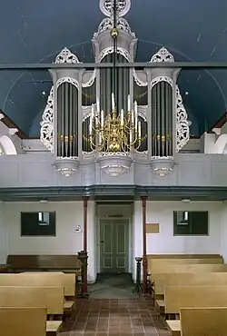 Interieur met orgel (2007)