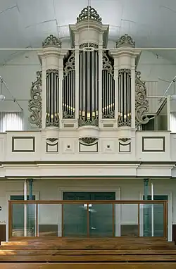 Interieur met orgel (2008)