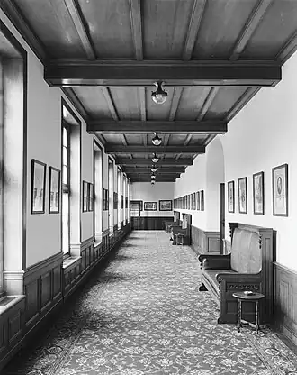 Amalia van Solmsgalerij in 1965