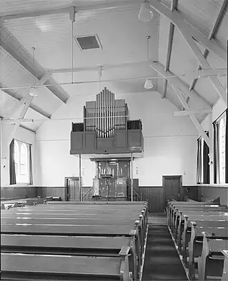 Interieur, met orgel