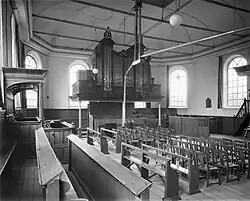 Interieur met orgel (1959)