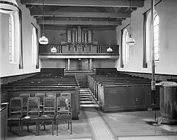Interieur met orgel (1959)