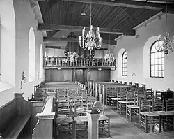 Interieur met orgel (1959)