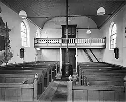 Interieur met orgel (1959)