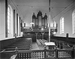 Interieur met orgel (1959)