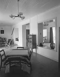 Het interieur in 1954