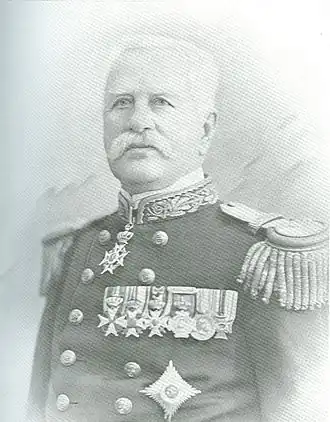 Van den Bosch in 1928