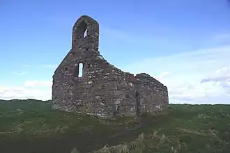 St Michael's Chapel op St Michael's Isle vanuit het zuidwesten.