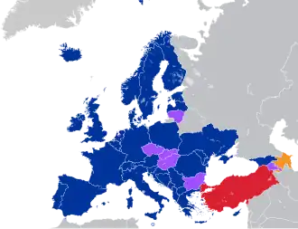 ■&nbsp;Ondertekend en geratificeerd ■&nbsp;Alleen ondertekend1 ■&nbsp;Niet ondertekend (RvE-lidstaten)2 ■&nbsp;Niet ondertekend (niet-RvE-staten) ■&nbsp;Teruggetrokken 1. Inclusief de Europese Unie. 2. Inclusief niet-RvE-staten die betrokken waren bij het opstellen van de Conventie; geen van hen (Canada, de Heilige Stoel (Vaticaanstad), Japan, Mexico en de VS) heeft tot dusver de Conventie getekend.