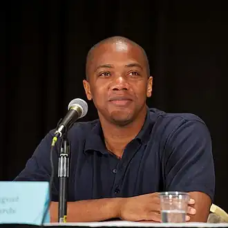 J. August Richards tijdens Dragon Con 2012.