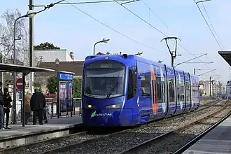 Tram van Lijn T4 in Villemomble