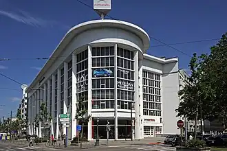 Citroëngarage in 2015