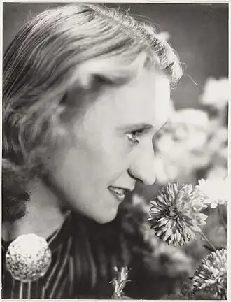 Tine Medema, door Atelier Jacob Merkelbach, 1943