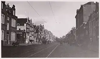 Westerstraat tussen 1922 en 1932 met trambaan lijn 20