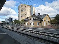 Het stationsgebouw uit 1876.