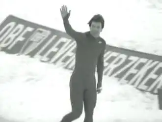 Jan Egil Storholt na zijn overwinning op de 1500 meter op het Europees kampioenschap in 1979