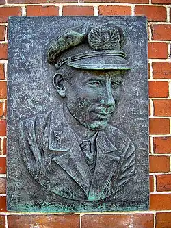 J. Slauerhoff (2009), Huizum