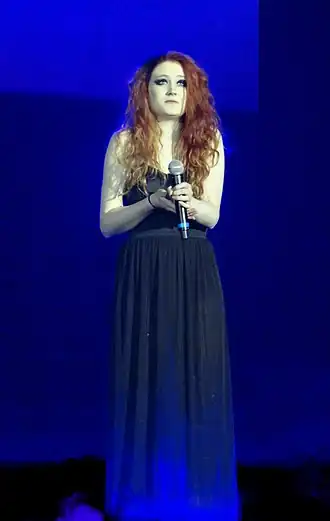 Devlin tijdens een optreden op 14 maart 2012.