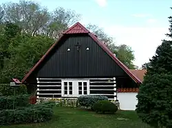 Huis in het dorp (2015)