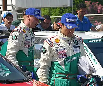 Tuohino (links) in 2005