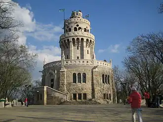 De Elizabeth-toren op Jánoshegy