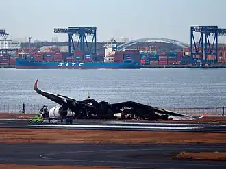 Wrak van de A350 na de brand