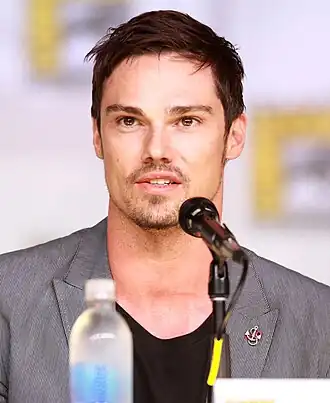 Jay Ryan (2013)