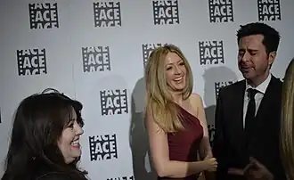 Jennifer Finnigan en Jonathan Silverman in 2012