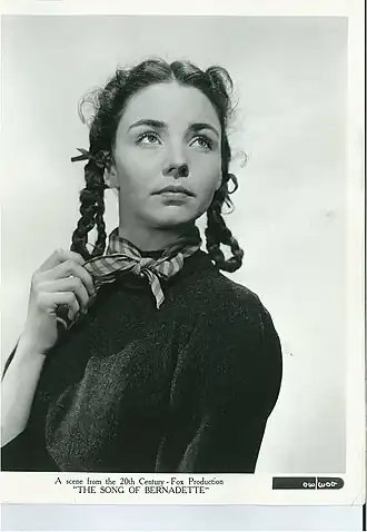 Jennifer Jones in The Song of Bernadette