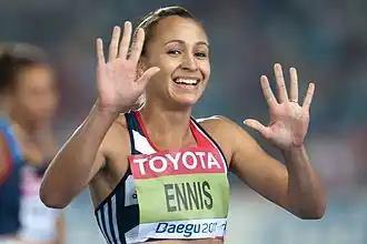 Jessica Ennis is blij met zilver op de WK van 2011, Daegu. Jaren later bleek het zelfs goud waard.