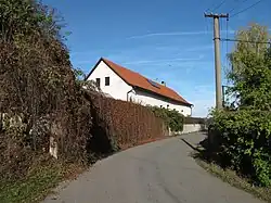 Huis in het dorp (2015)