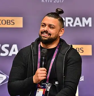 Joci Pápai tijdens het Eurovisiesongfestival 2017