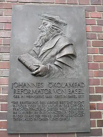 Reliëf Johann Oecolampadius in Bazel en Weinsberg
