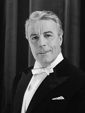 Heesters in The Sound of Music in 1964