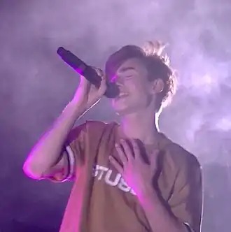 Johnny Orlando tijdens een optreden in Keulen, 2020