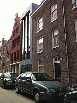 Joost Swarte-huis, vier vrije-sector huurappartementen van Ymere uit 2010