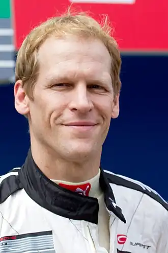 Jörg Bergmeister op de Suzuka International Racing Course in 2014.