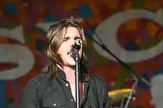 Juanes tijdens een concert in New Orleans